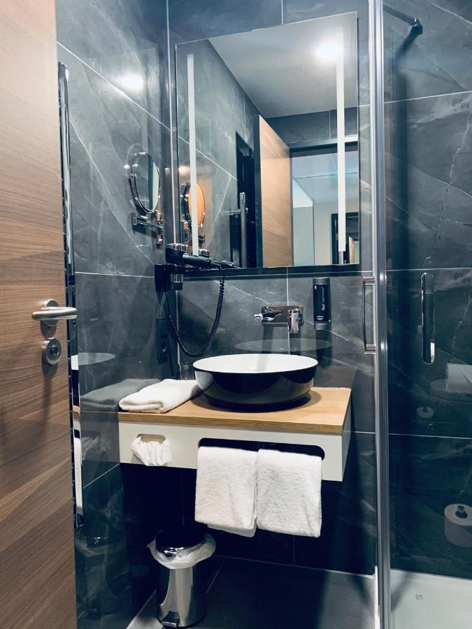 Kosching Intergroup Business & Design Hotel Ingolstadt מראה חיצוני תמונה